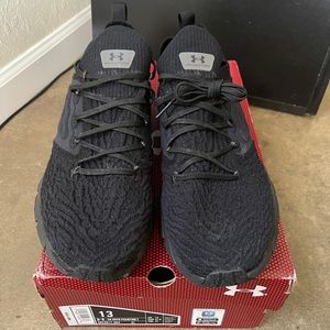 Under Armour Hovr “Phantom 2”